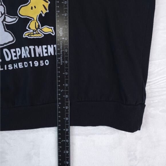 Peanuts Snoopy Woodstock Sweatshirt Womens 2 Black Crewneck Pullover Long Sleeve - Picture 7 of 8